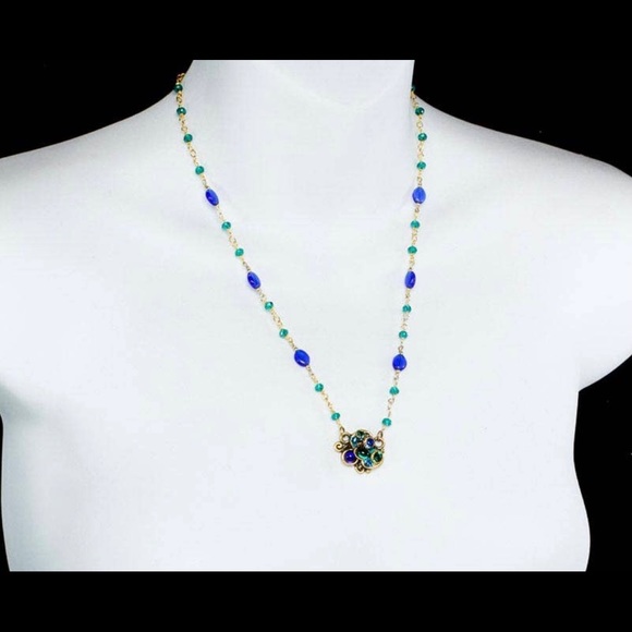 Emerald Mosaic Swirl Necklace - Picture 3 of 3